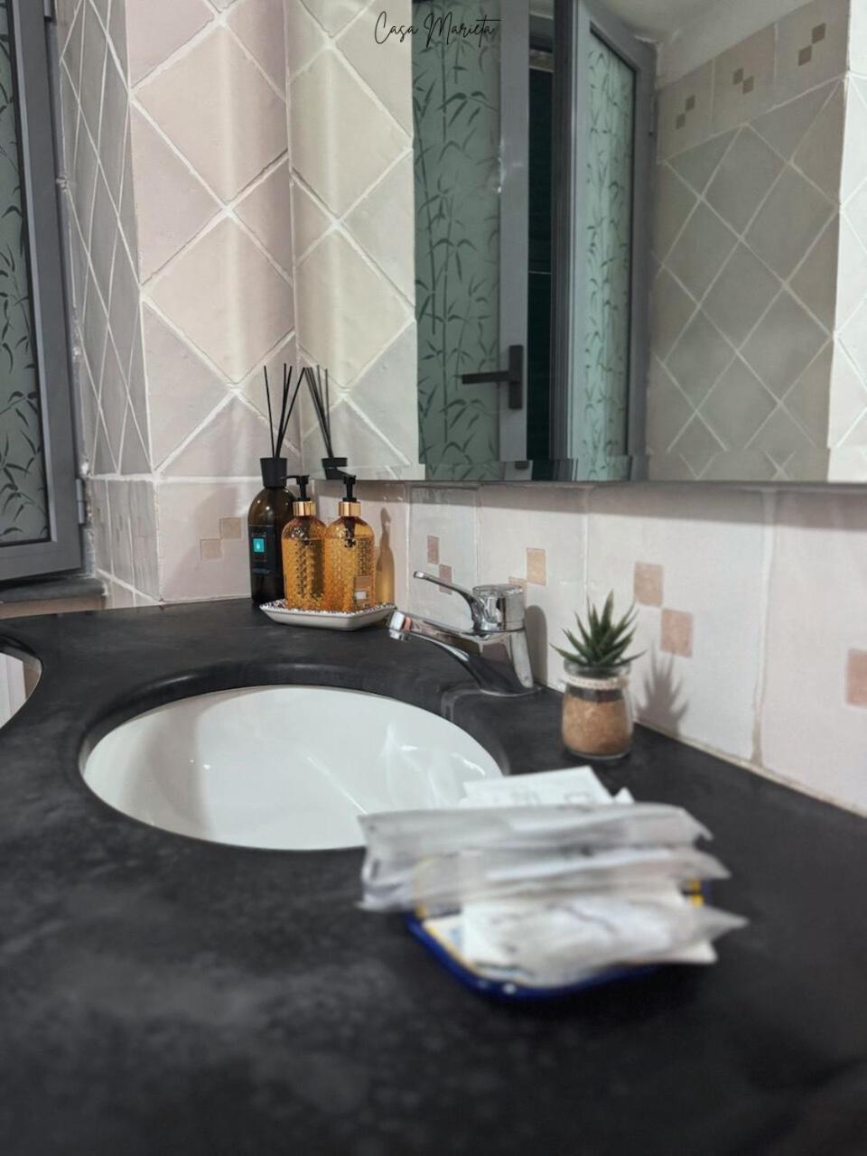 Marieta Rooms Сарцана Екстериор снимка